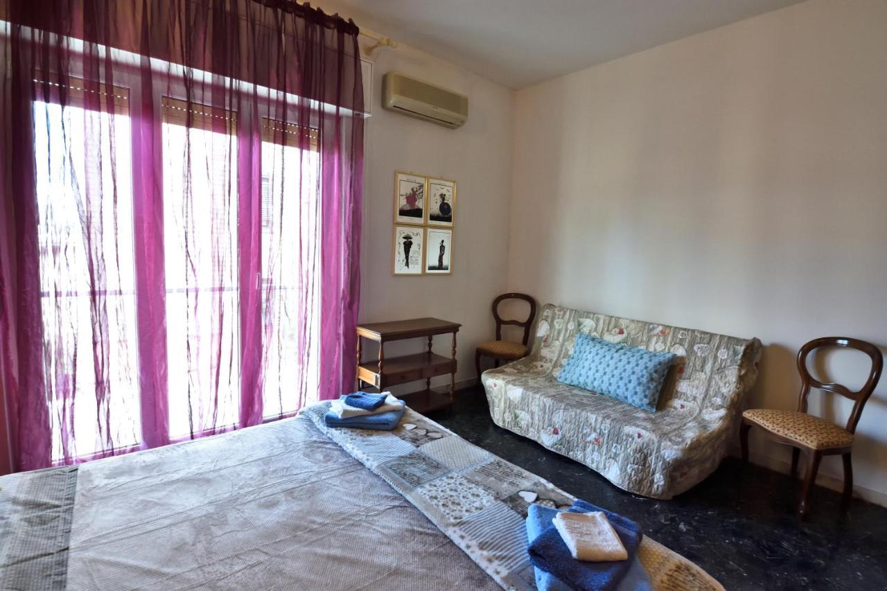 Apartment Karma Genoa